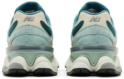 New Balance 9060 Spruce Salt Marsh