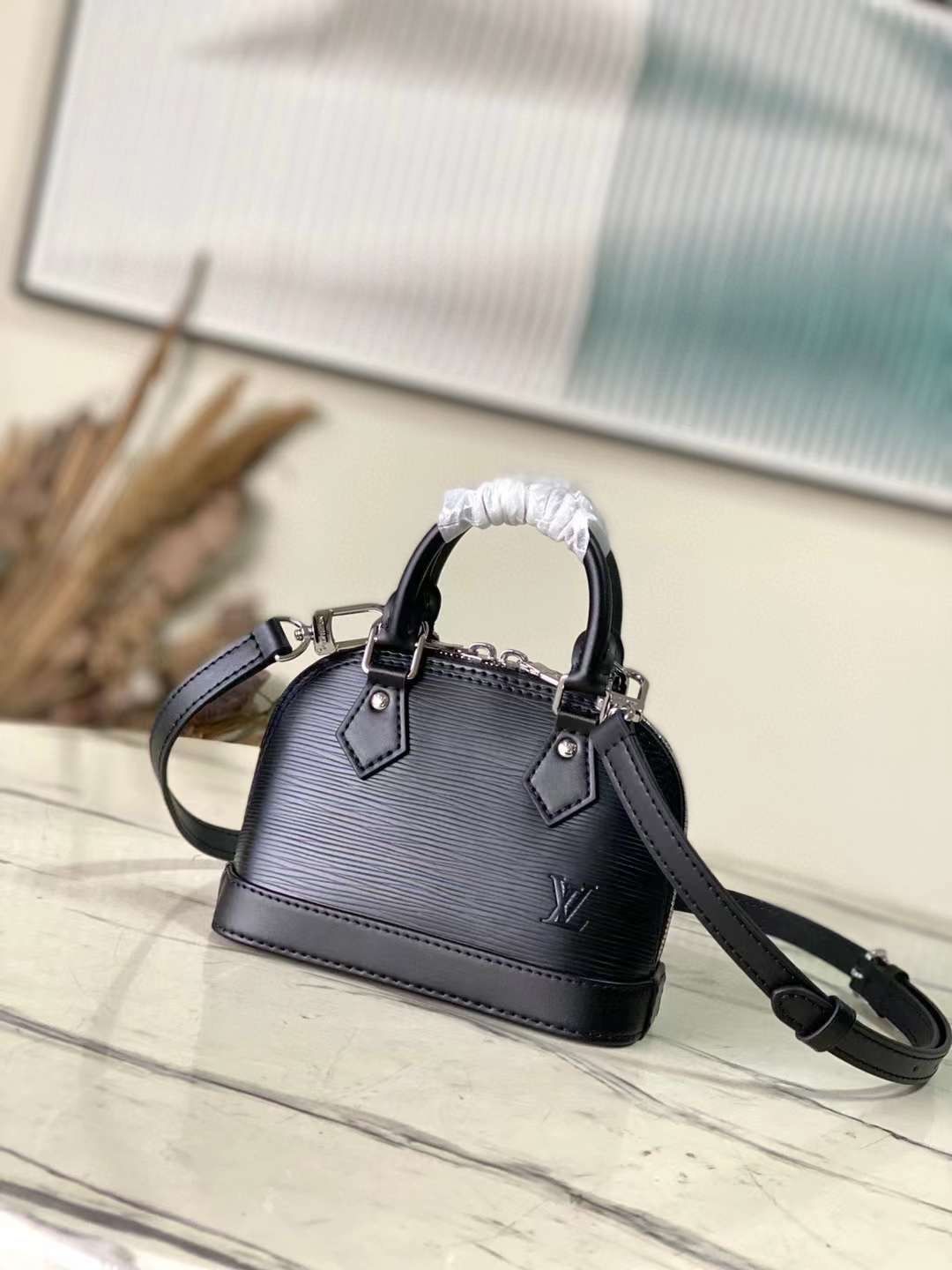 Sac LV Nano Alma